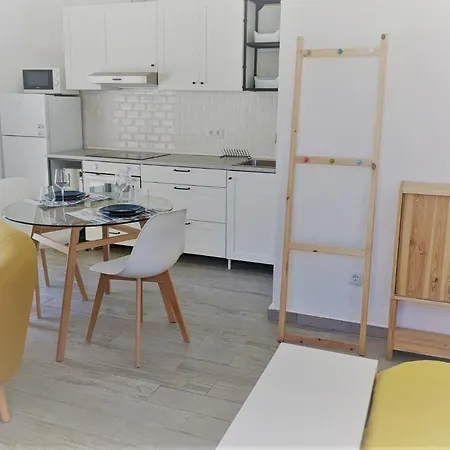 Garden - Free Parking Appartement *